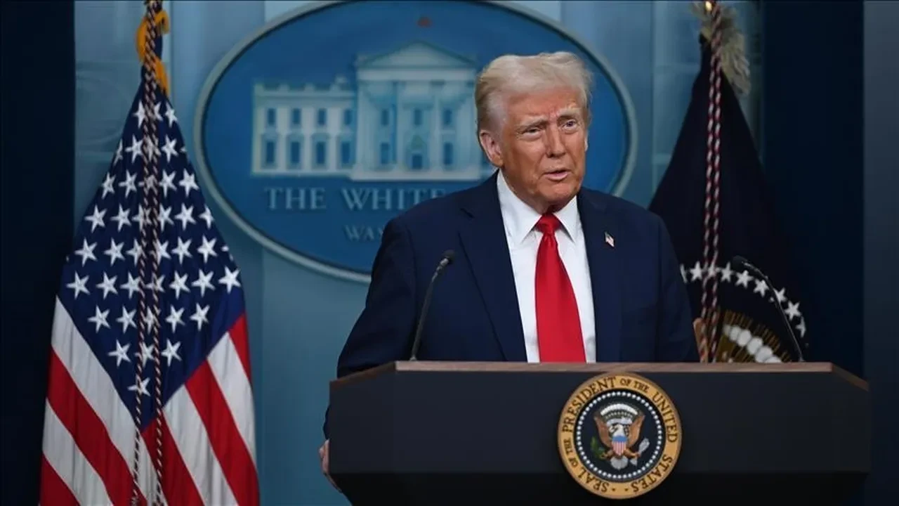 İran'dan Trump'ın saldırı tehditlerine cevap! Gerilim yükseliyor, savaş çanları çalıyor