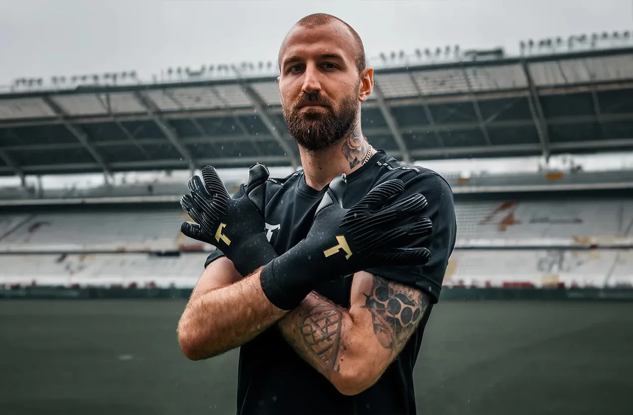  Muslera gidiyor, Sırp devi geliyor! Bu kez İtalyan basını yazdı