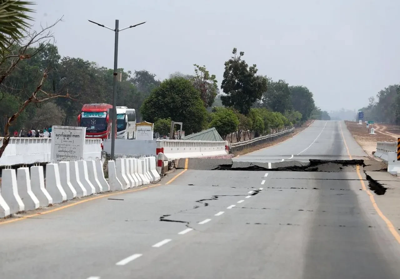 Myanmar'daki depremde acı bilanço her saat artıyor! Yüzlerce kişi halen kayıp