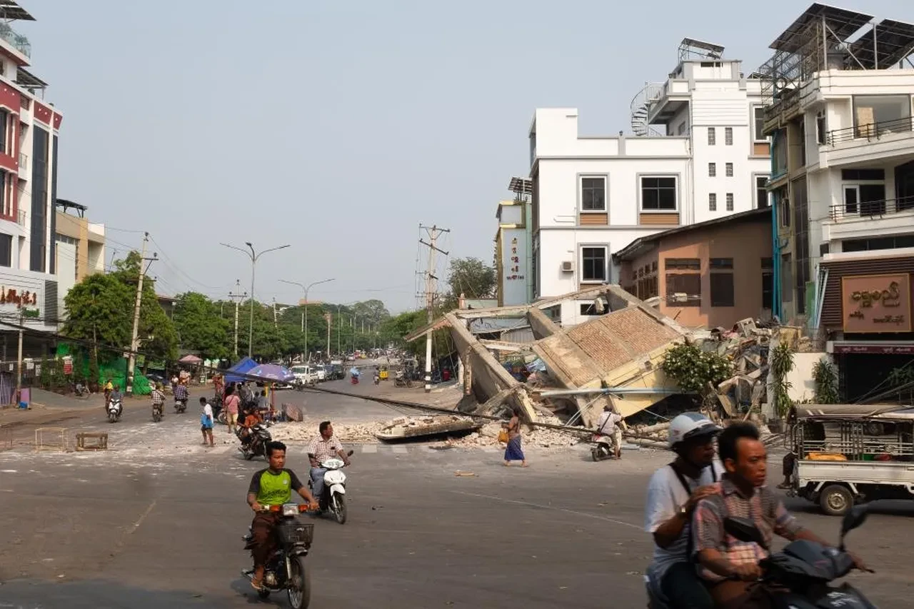 Myanmar'daki depremde acı bilanço her saat artıyor! Yüzlerce kişi halen kayıp