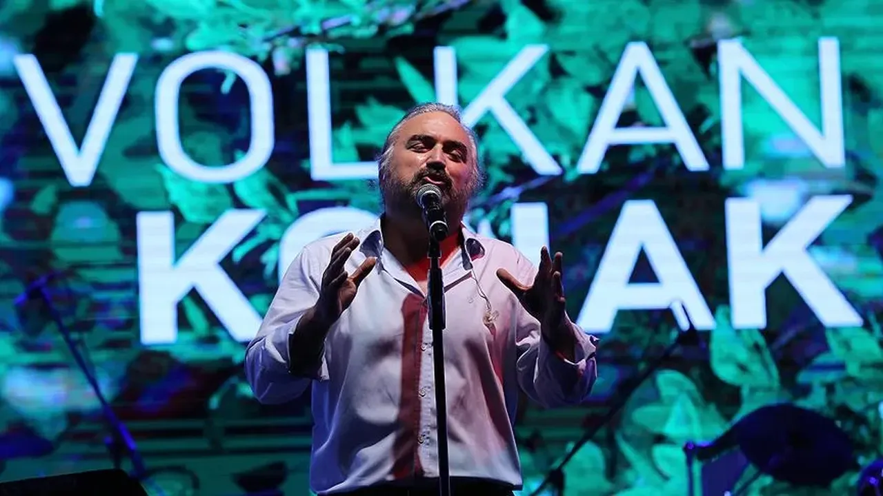 Son dakika | Sanatçı Volkan Konak hayatını kaybetti!
