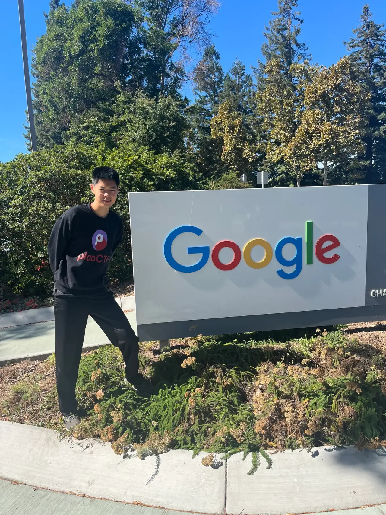 Google'ın 13 yaşından beri peşinde olduğu dahi çocuk 16 üniversiteden red aldı!