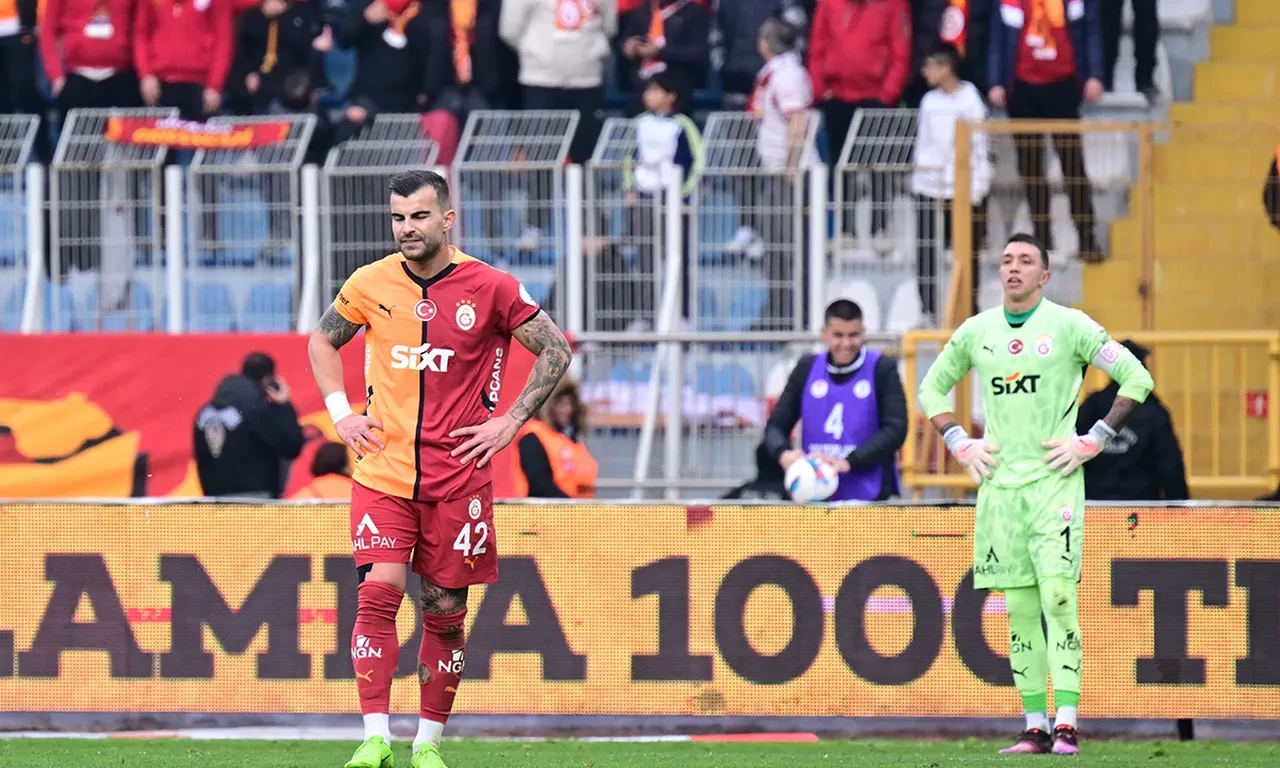 Okan Buruk, Kasımpaşa maçı sonrası ateş püskürdü! Bir daha kadroda yer bulamayacak: "Seni görmek istemiyorum"