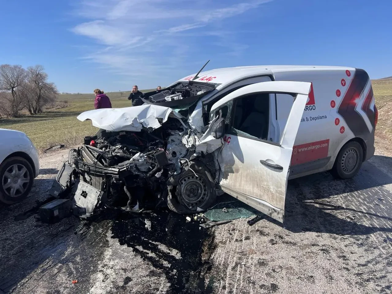 Çorum’da ticari araçlar çarpıştı: Ölü ve yaralılar var!