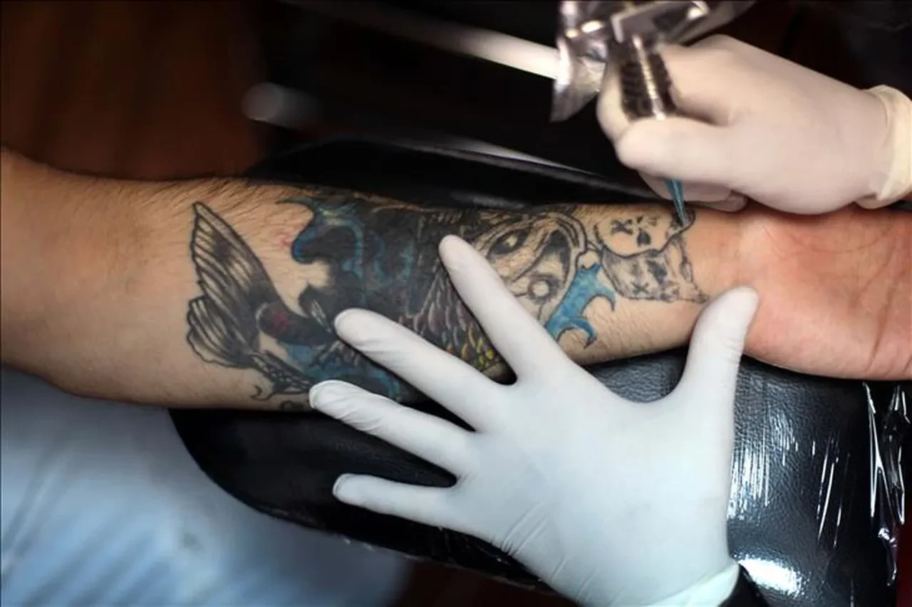 Dövmeyle ilgili ürküten araştırma! Risk çok daha fazla