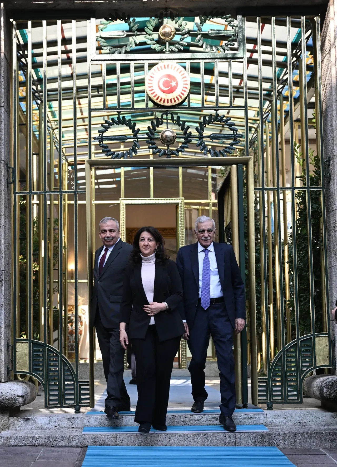 Son dakika | DEM Parti'den ilk ziyaret CHP'ye