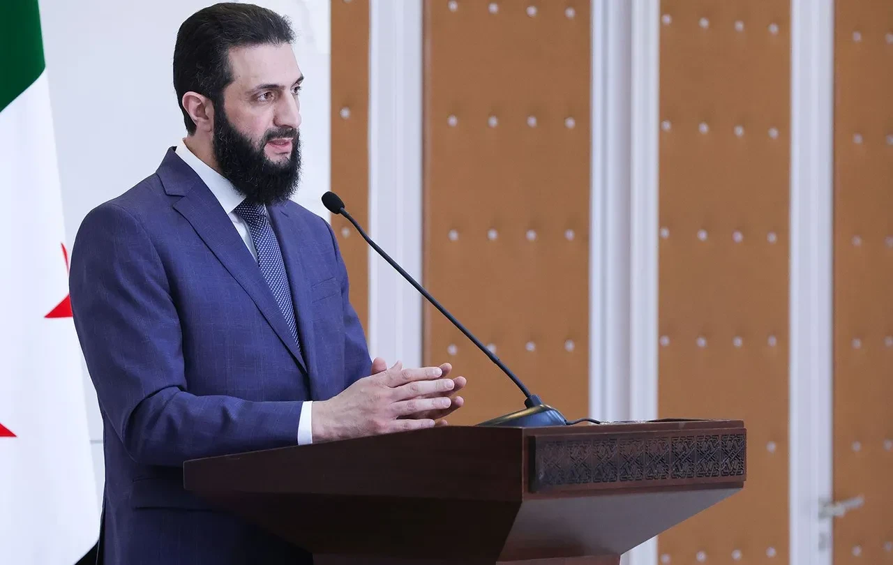 Suriye lideri Ahmed Şara'dan Arap dünyasına uyarı: İsrail tüm bölgeyi tehdit ediyor
