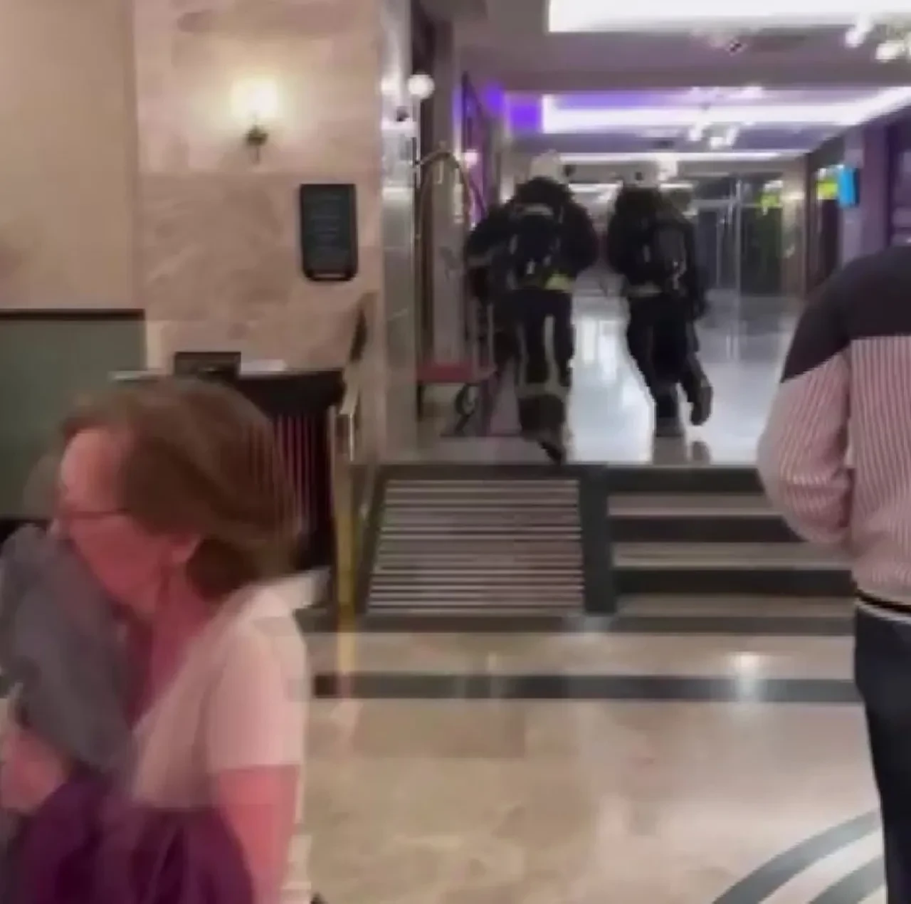 Antalya'da bulunan otelde yangın çıktı! Müşteriler apar topar çıkartıldı