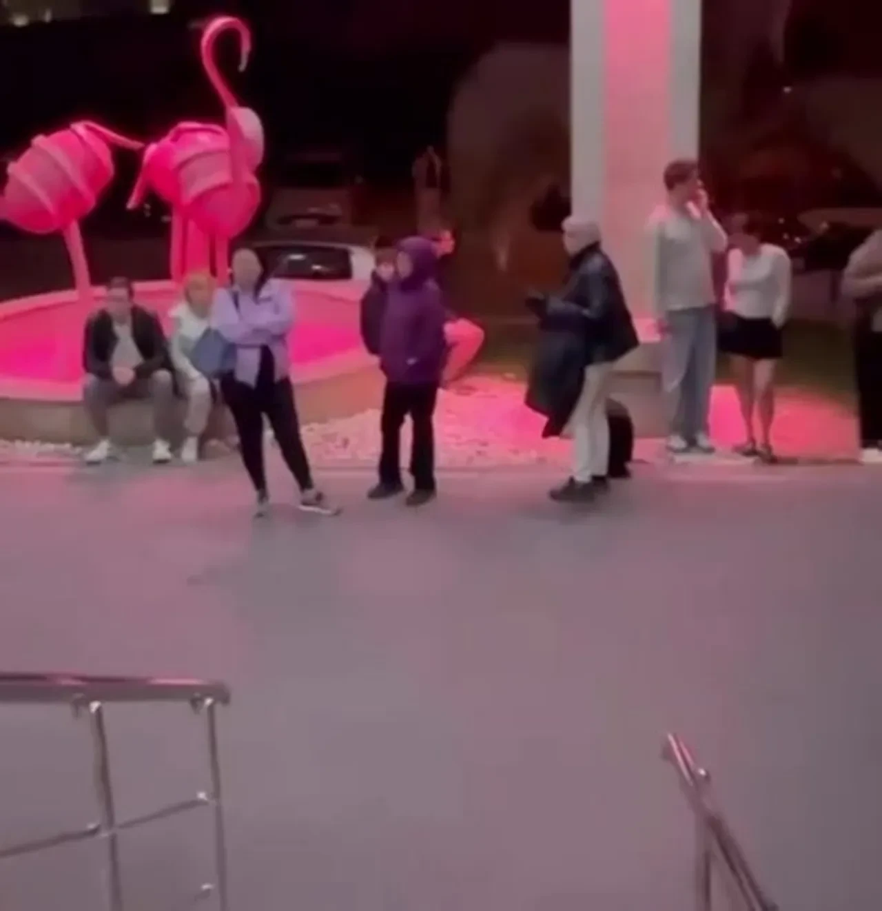 Antalya'da bulunan otelde yangın çıktı! Müşteriler apar topar çıkartıldı