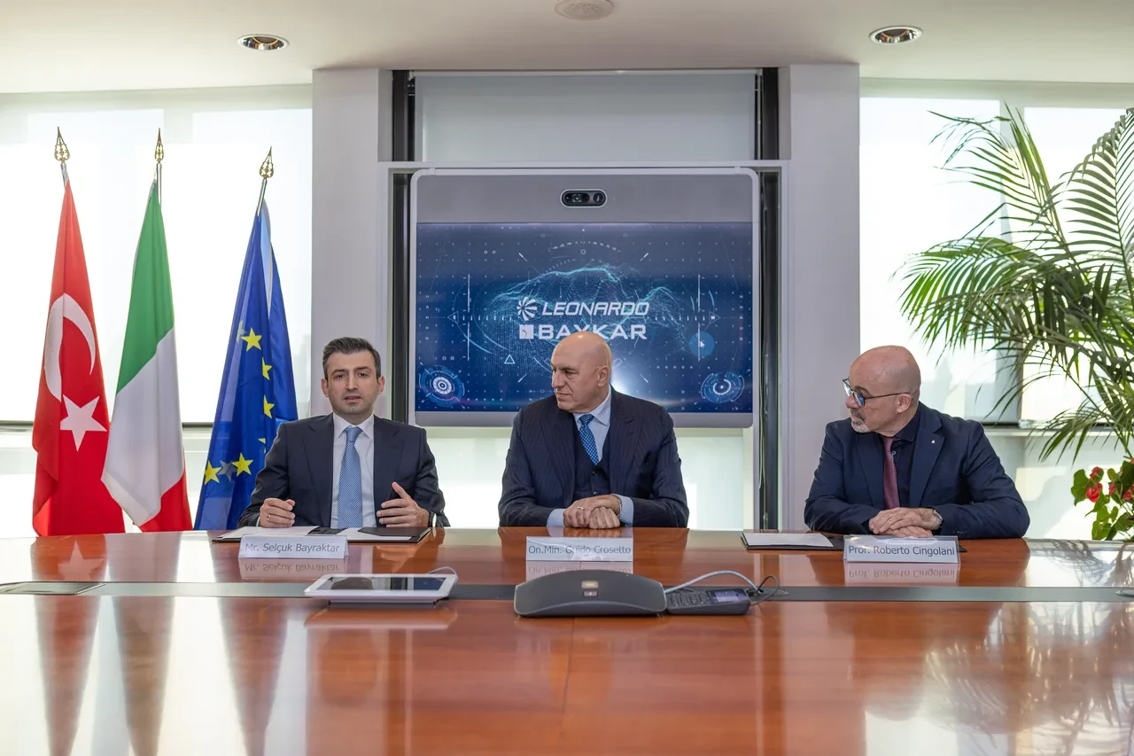 Baykar'dan dev anlaşma! Avrupa'ya İHA üretimi için imzalar atıldı