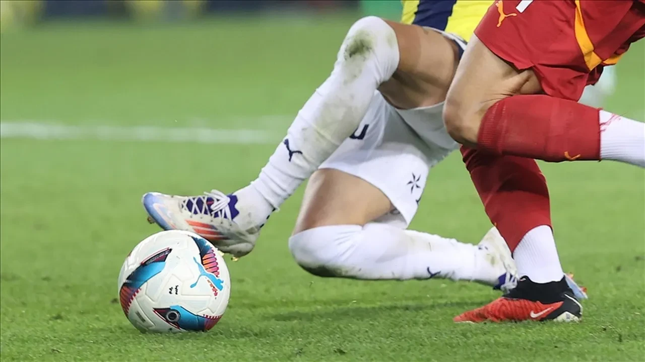 Fenerbahçe Galatasaray hakemi kim, yabancı mı?