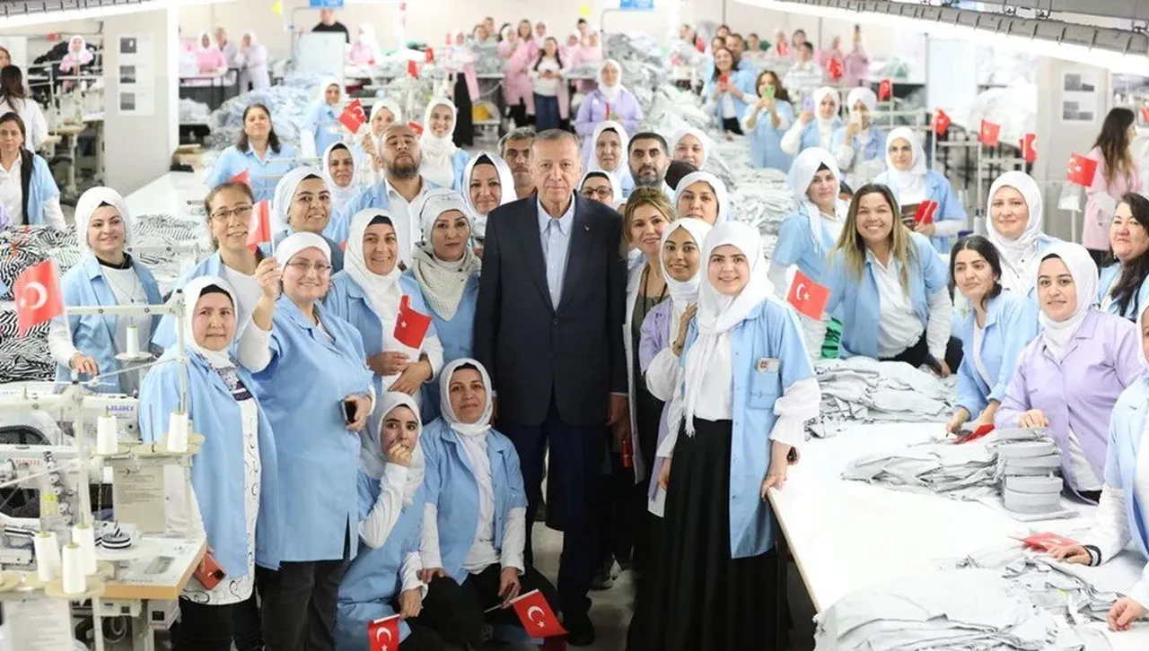 Mobbing kararı Resmi Gazete'de yayımlandı! 'İşçilerin hakkı devlet güvencesinde'