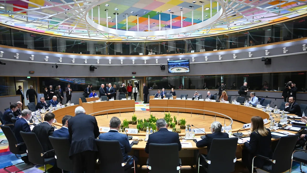 Ukraynalı lider Zelenskiy'e bir kez daha AB kucak açtı: Brüksel'de olağanüstü zirve