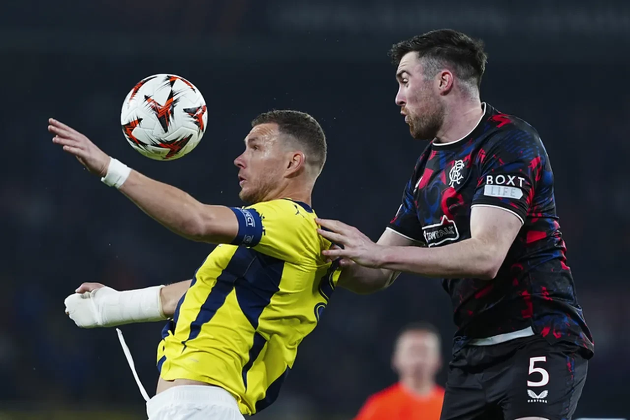 Fenerbahçe elendi mi? Avrupa Ligi’nde son 16 turu