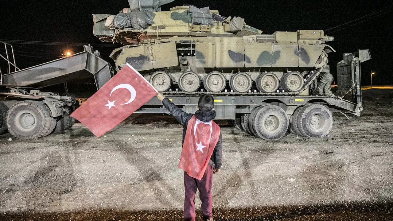 Türk askeri Suriye’ye girdi! Çıkan çatışmalarda çok sayıda ölü ve yaralı var