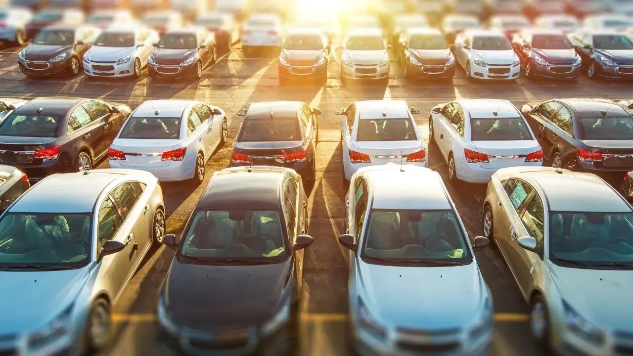 Araç alacaklar dikkat! Taşıt kredisi faiz oranları düştü: İşte 250 bin TL'nin geri ödemesi