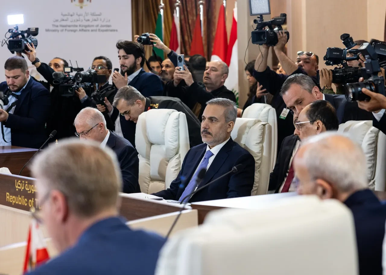 Bakan Fidan'dan kritik çağrı: Suriye konusunda sorumluluk alınmalı