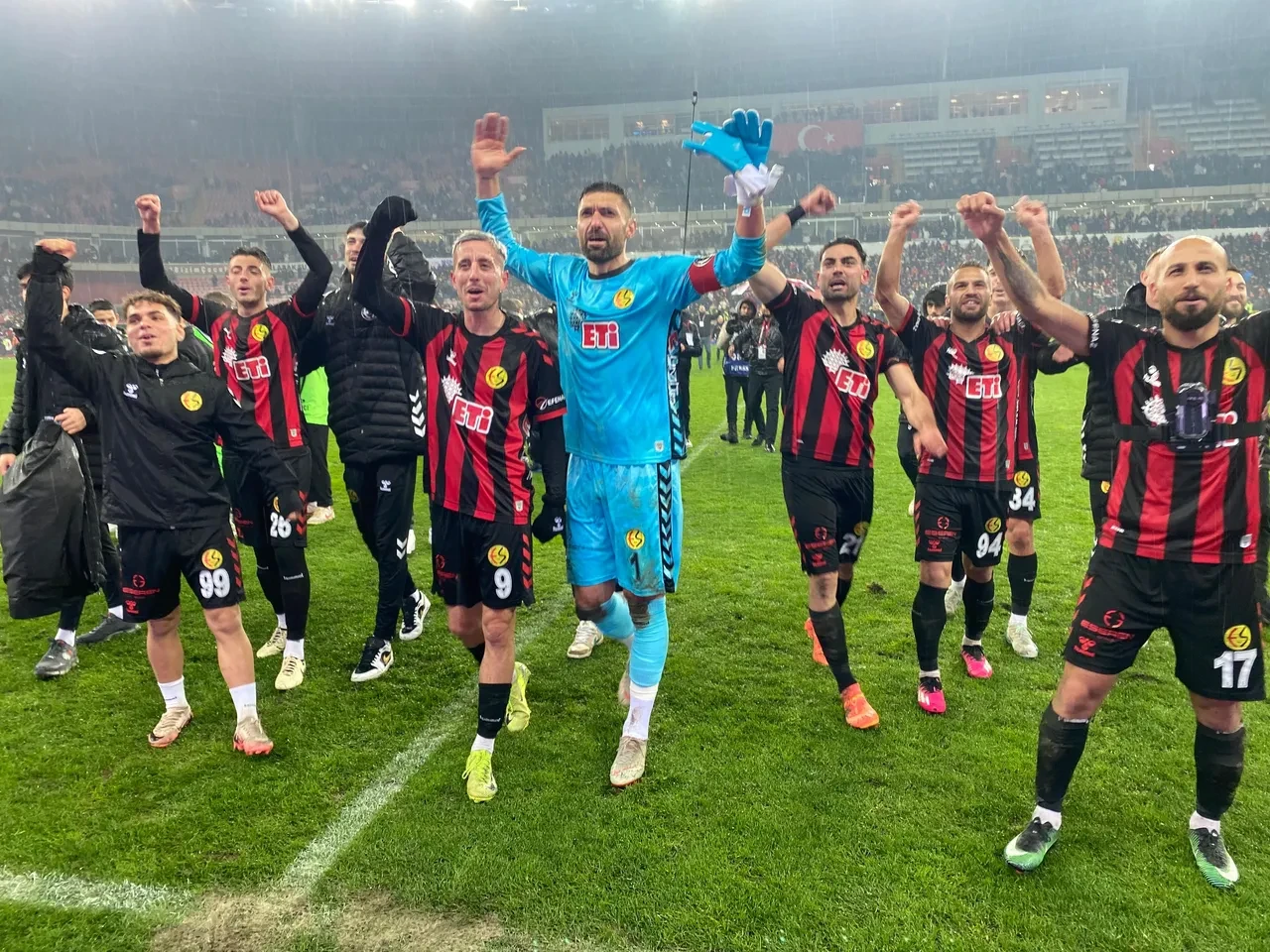 Eskişehirspor maçı saat kaçta, hangi kanalda? Bugün Anamur Belediyespor ile karşılaşacak