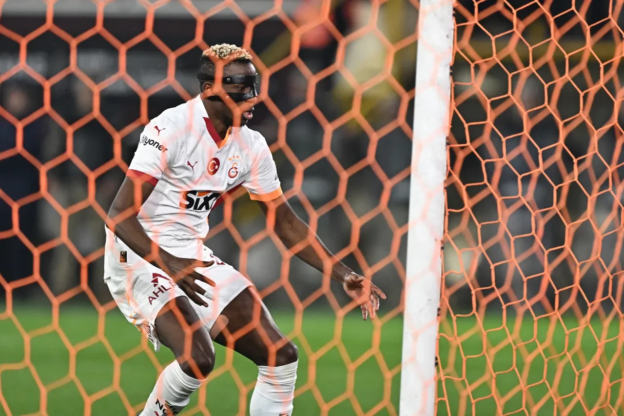 Galatasaray Alanyaspor'u 2-1 mağlup etti!