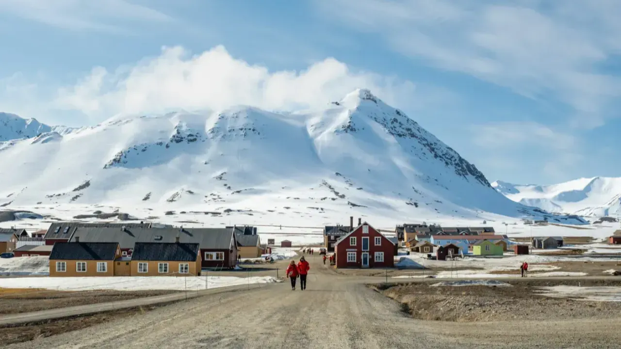 Norveç Svalbard Adası'nda vizesiz yaşamak için ne yapmak gerekiyor? Anlaşma şartları belli oldu