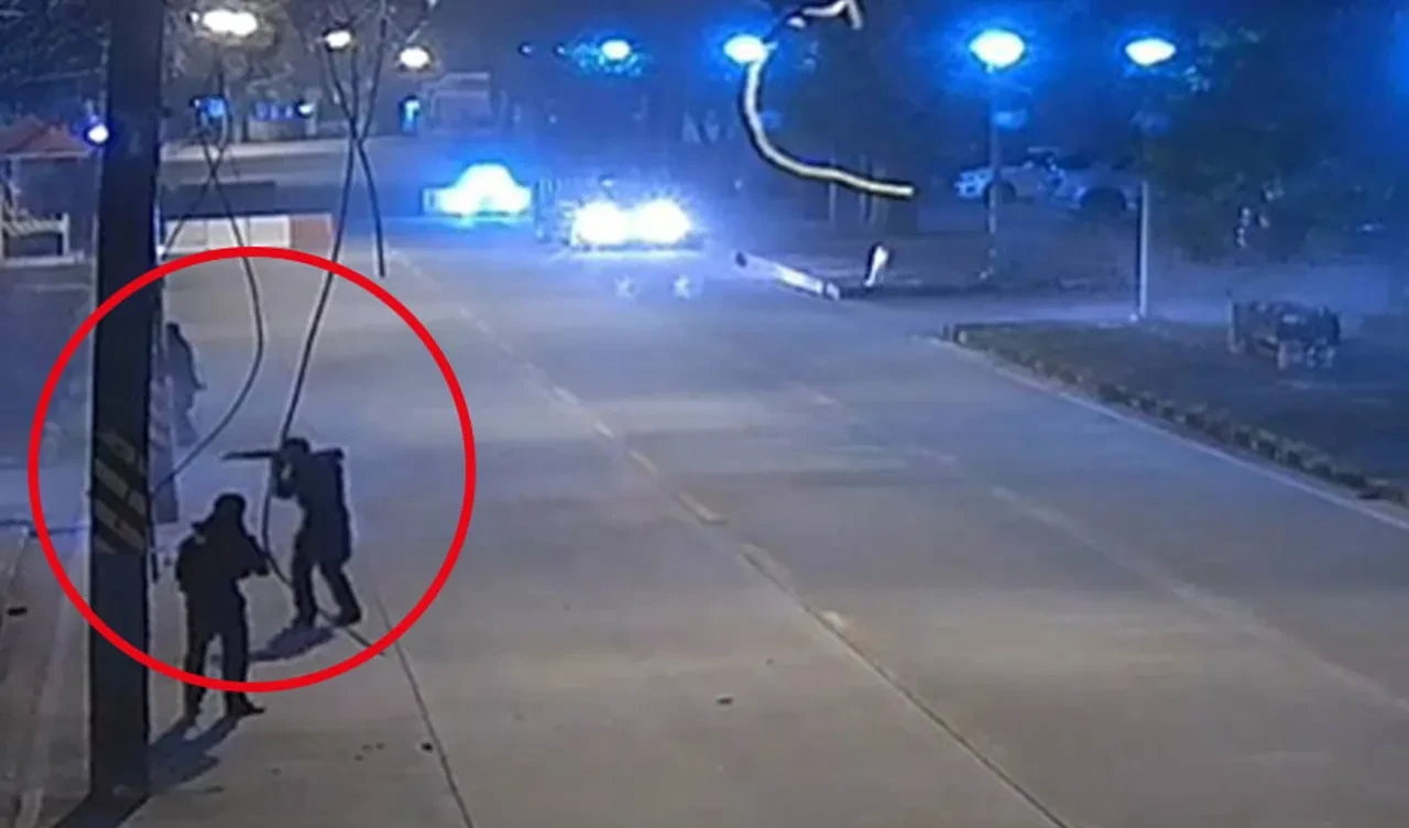 Tayland'da art arda silahlı ve bombalı saldırı: Ölü ve yaralılar var