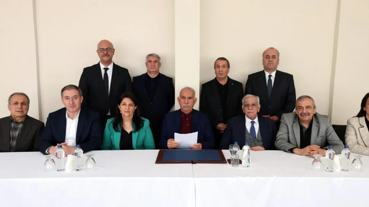 Terörsüz Türkiye süreci hangi aşamada? TGRT Haber ekranlarında çarpıcı sözler: Karıştırmak isteyenler var