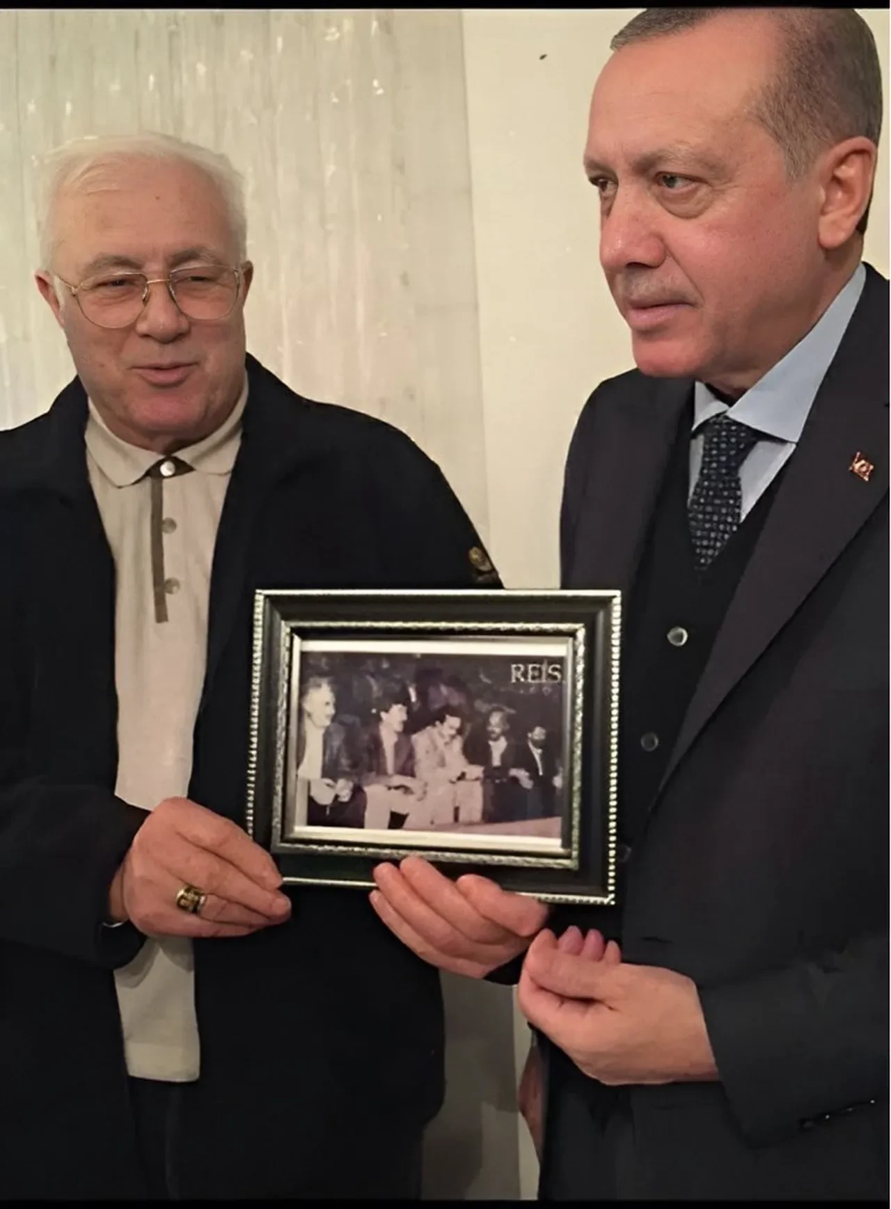 AK Parti'nin acı günü! Erdoğan'ın yol arkadaşı hayatını kaybetti