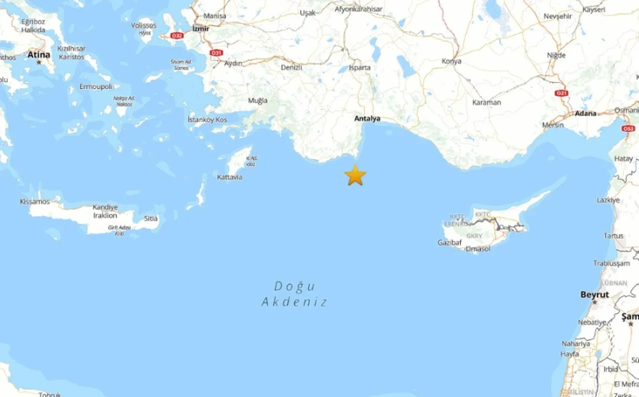 Antalya deprem ile sallandı! AFAD verileri açıkladı
