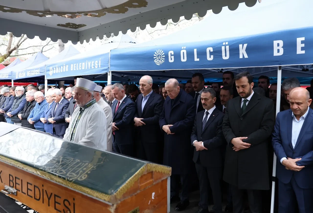 Cumhurbaşkanı Erdoğan, Burhan Abiş'in cenazesine katıldı