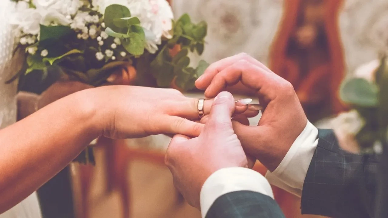 Düşük faizli kredi ve yeni kart geliyor! Evlilikten konuta eğitimden emekliliğe büyük destek: 2025 Aile Yılı