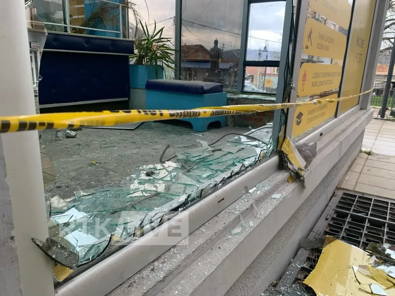 El bombalı saldırı: Postane hedef alındı, polis halktan yardım istedi