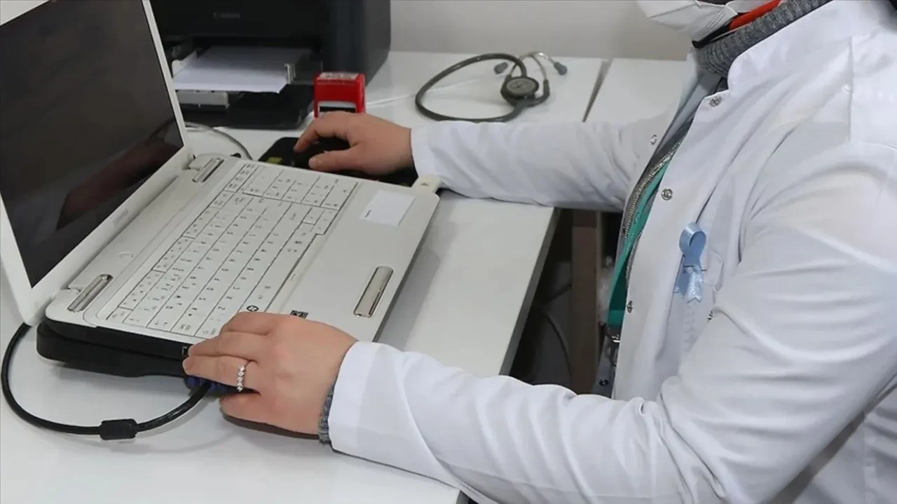 Sağlık Ocakları 2 Nisan açık mı ne zaman açılacak? Aile hekimleri bayram çalışma takvimi araştırma konusu oldu