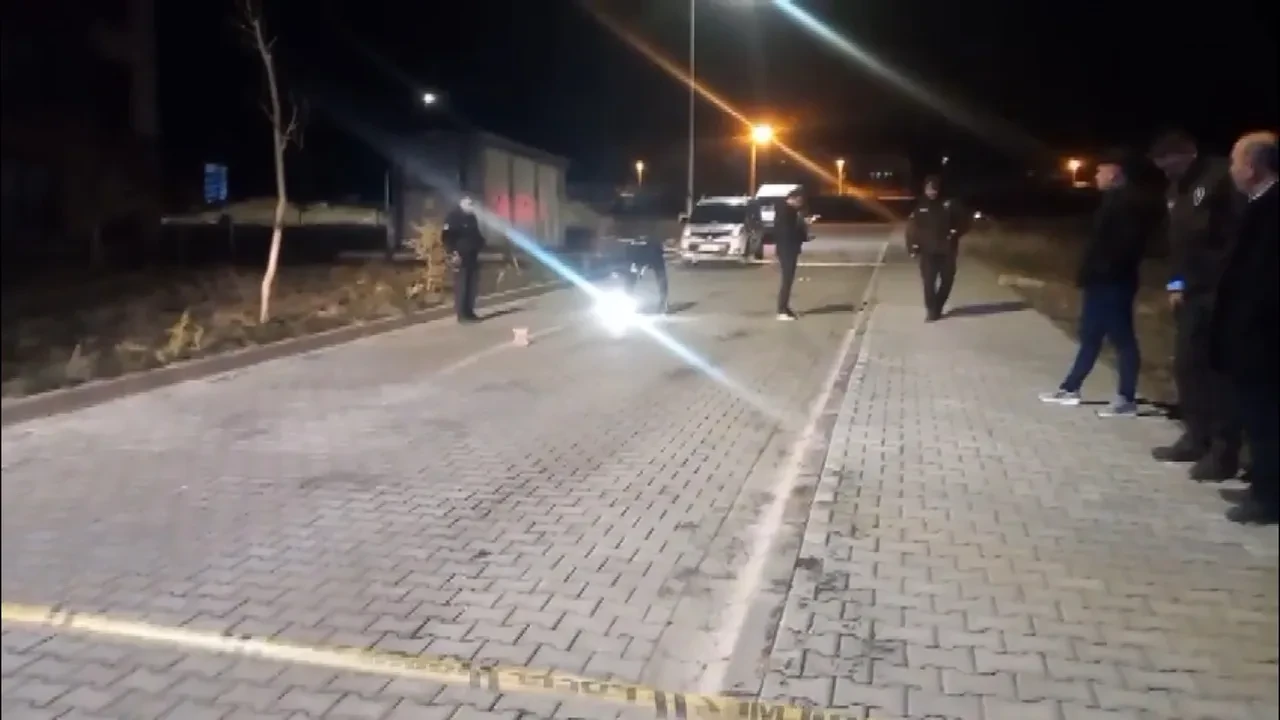 Yol verme tartışması kanlı bitti! Dakikalarca takip etti, kurşun yağdırdı