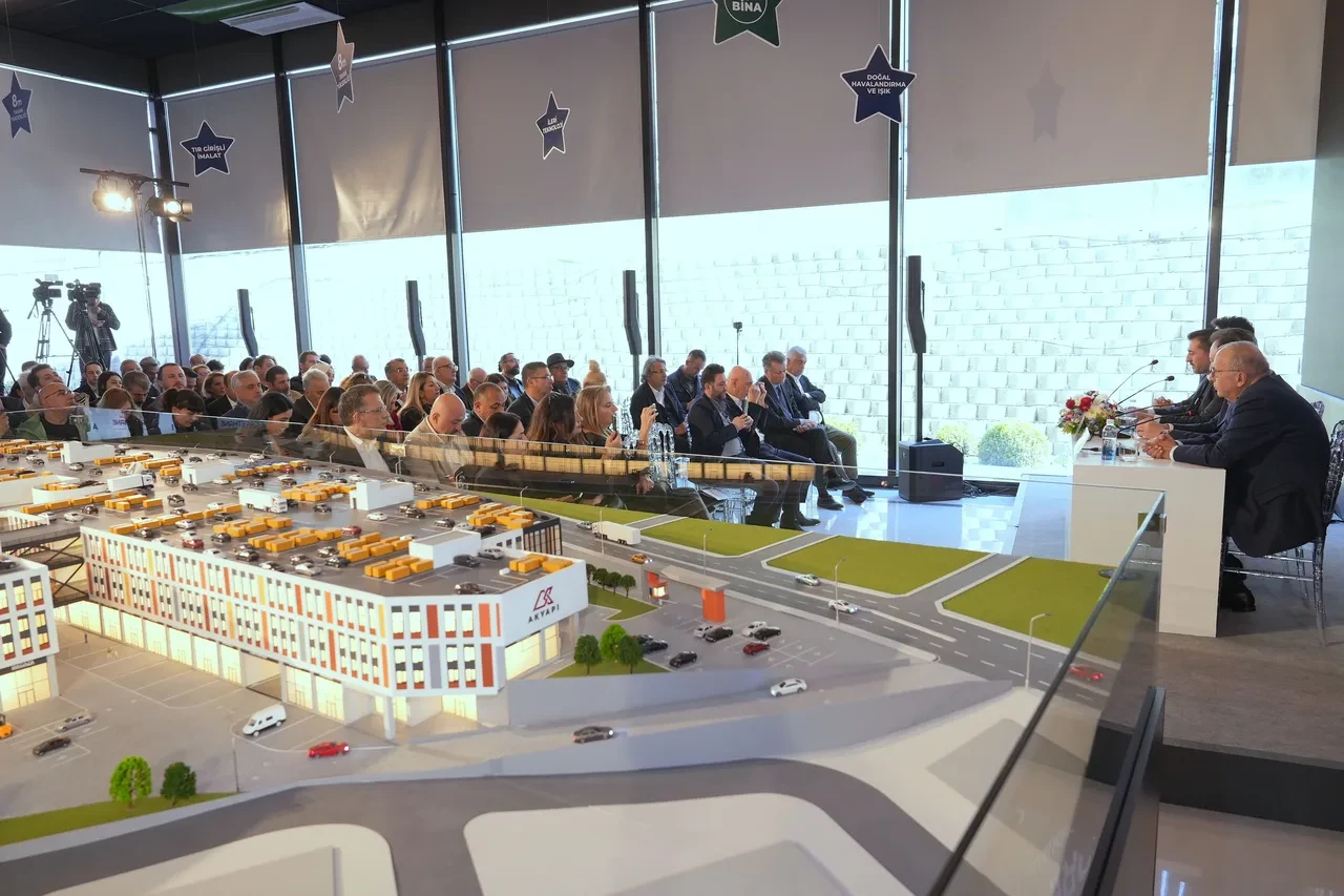 Akyapı en büyük ‘Ticarethane' projesini Dudullu'da hayata geçiyor