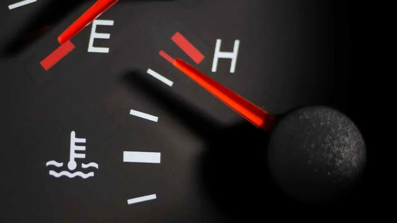 Arabada bu işarete dikkat! Binlerce lira zarar edebilirsiniz