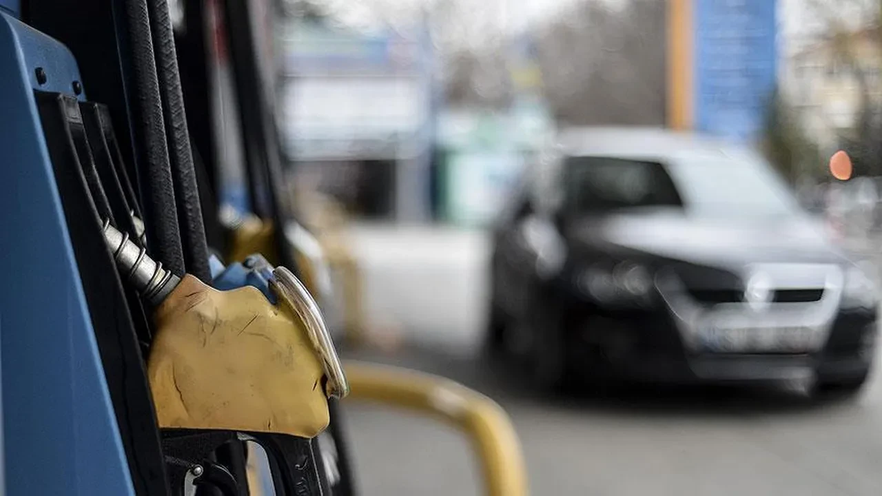 Benzine indirim var mı? Bir indirim daha geliyor