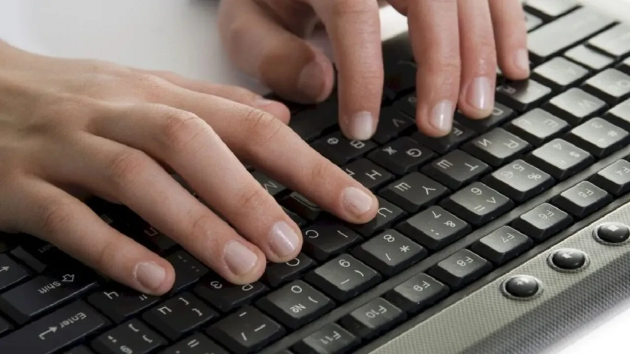 F6 Tuşu Nedir, Nerede ve Ne İşe Yarar? Klavyede F6 Tuşu Hangisi?