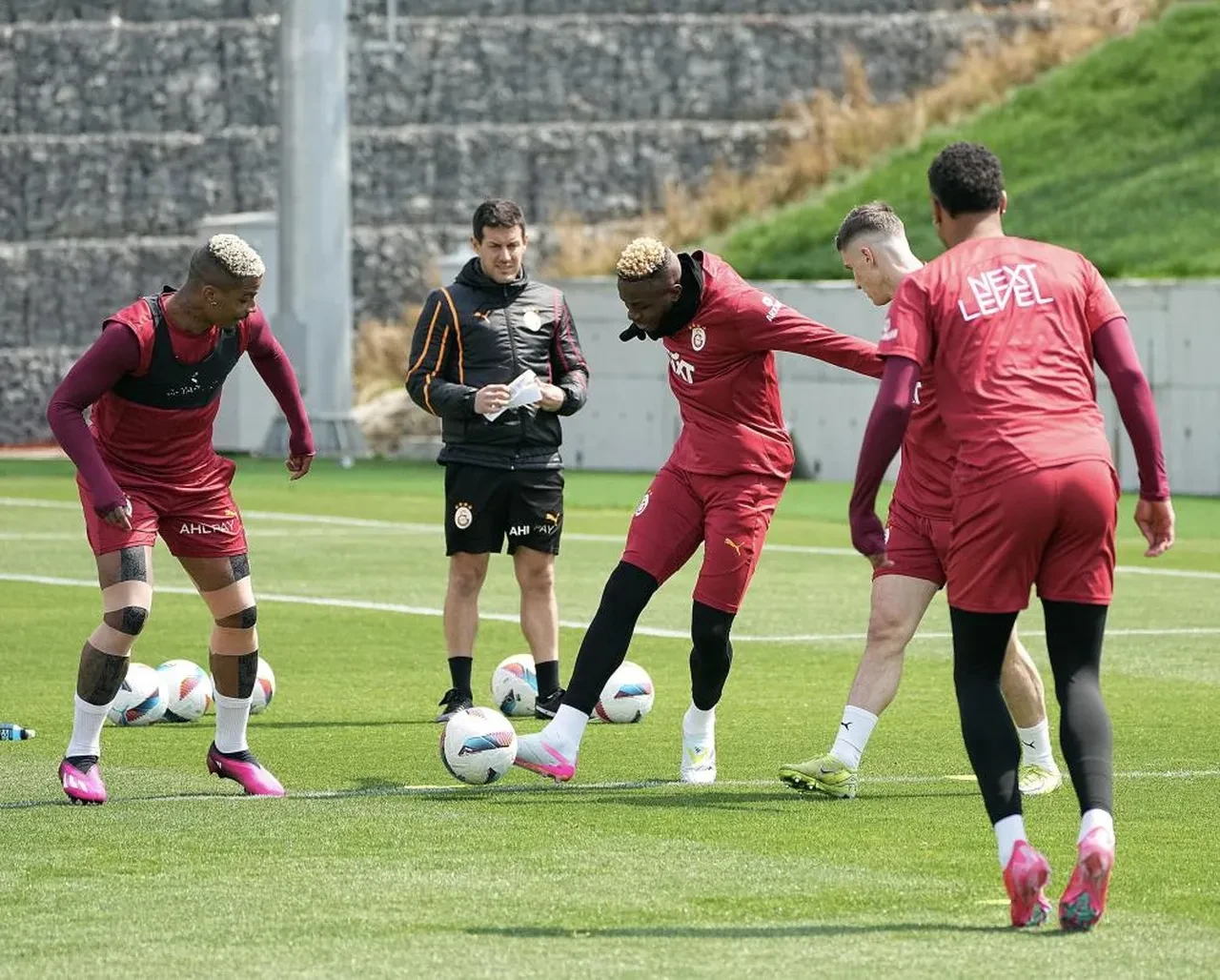 Galatasaray'da 4 eksik! Samsunspor maçı kamp kadrosu belli oldu
