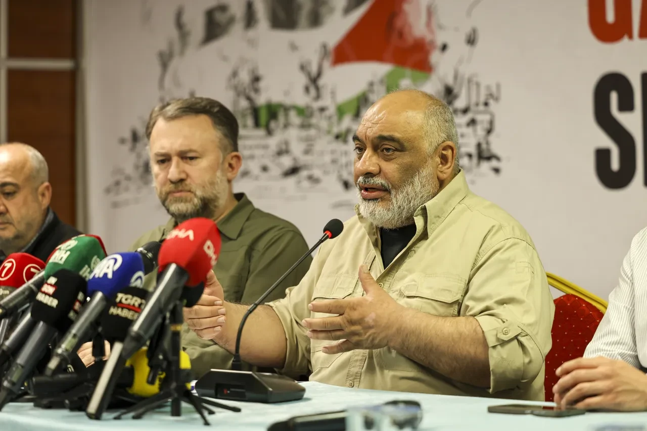 İHH Başkanından tüm Türkiye'ye çağrı! "Gazze için sokaklara çıkın meydanlara inin"