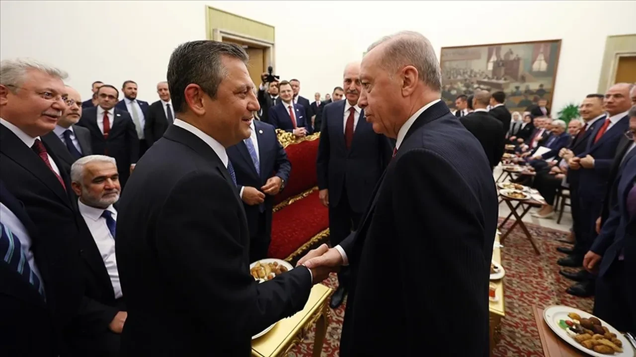 Cumhurbaşkanı Erdoğan'dan CHP Genel Başkanı Özel'e 500 bin TL'lik dava
