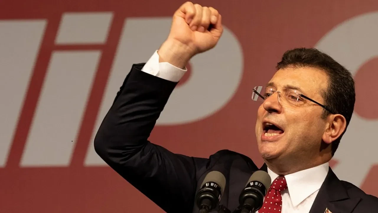 Ekrem İmamoğlu hakim karşısına çıktı! İki dava da ertelendi