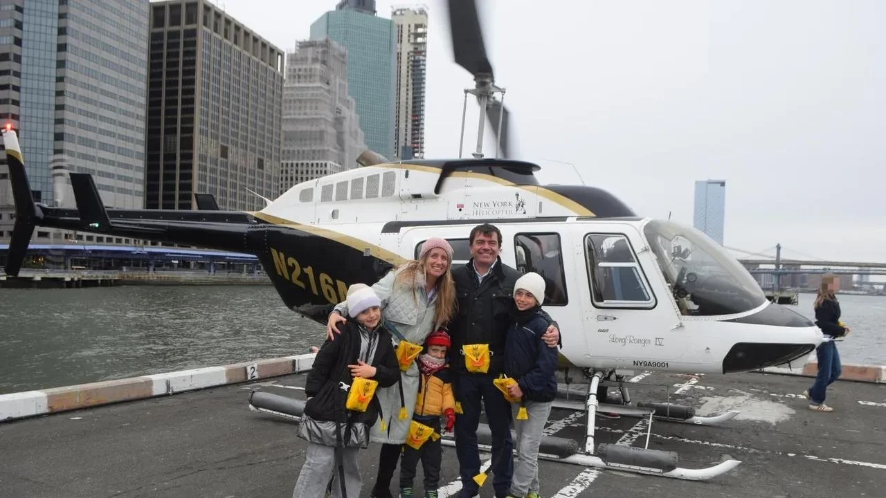 New York'ta helikopter nehre düşmüştü! Kaza anından şoke eden görüntü