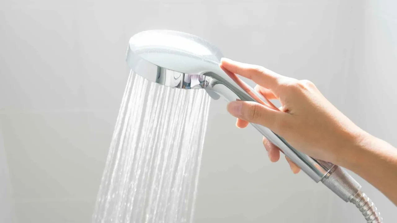 Sabah duş alanlar dikkat! Sağlığınız için bu saatlerde duş almalısınız