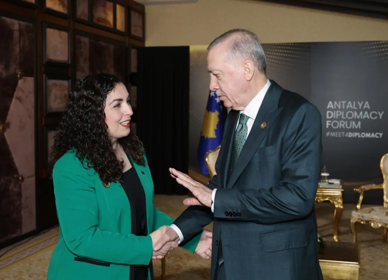 Cumhurbaşkanı Erdoğan'dan diplomasi trafiği! İlk görüşme Aliyev'le gerçekleşti