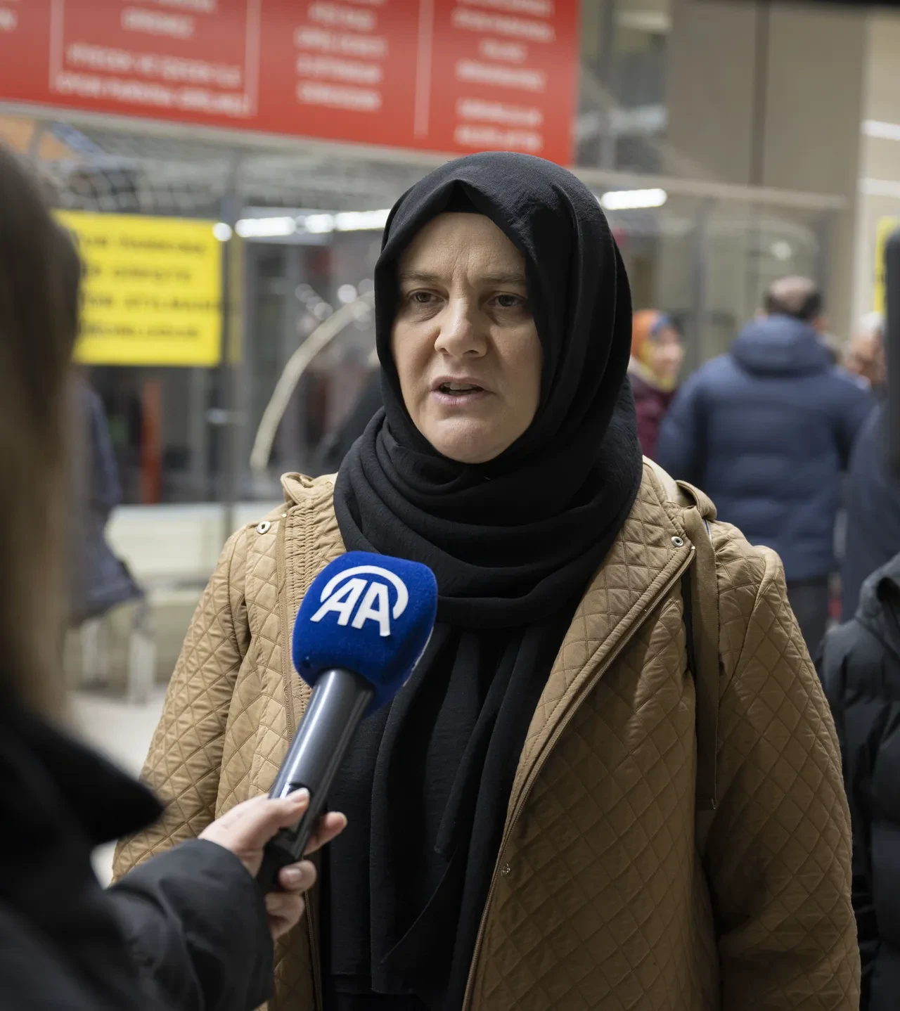 Bu ilk vukuatları değilmiş: Bayram günü de bir çocuğu ağlattılar! Çalışanlar gözaltına alındı