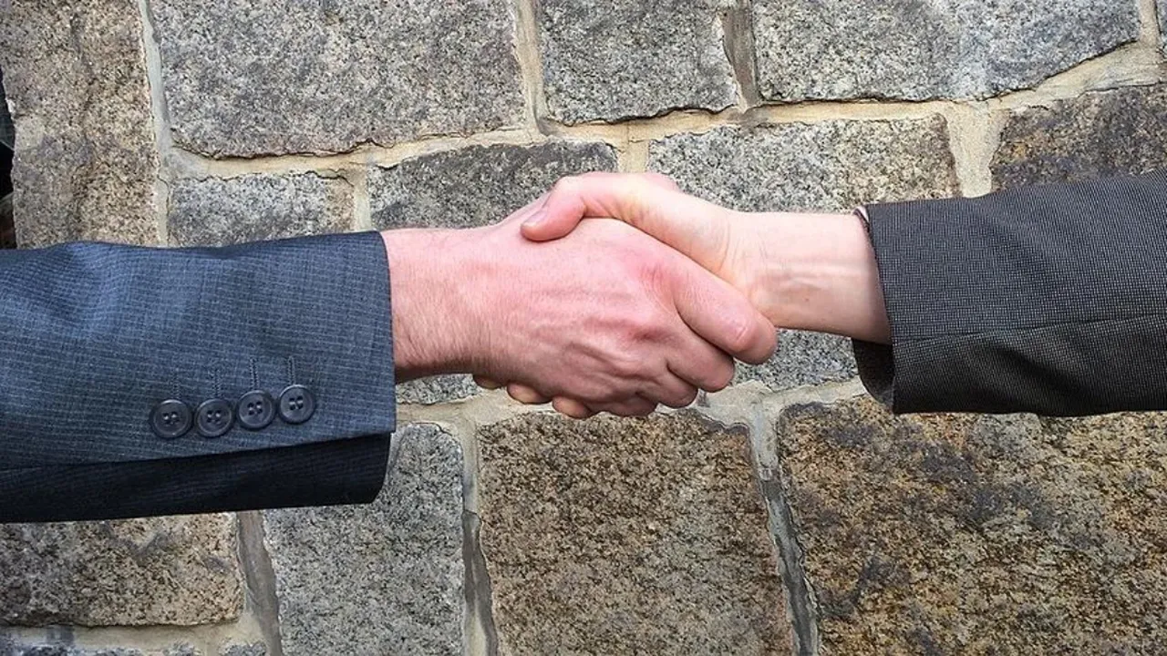 Kocaeli'de ucuz daire vaadiyle 12 kişiyi dolandırıp kaçtı