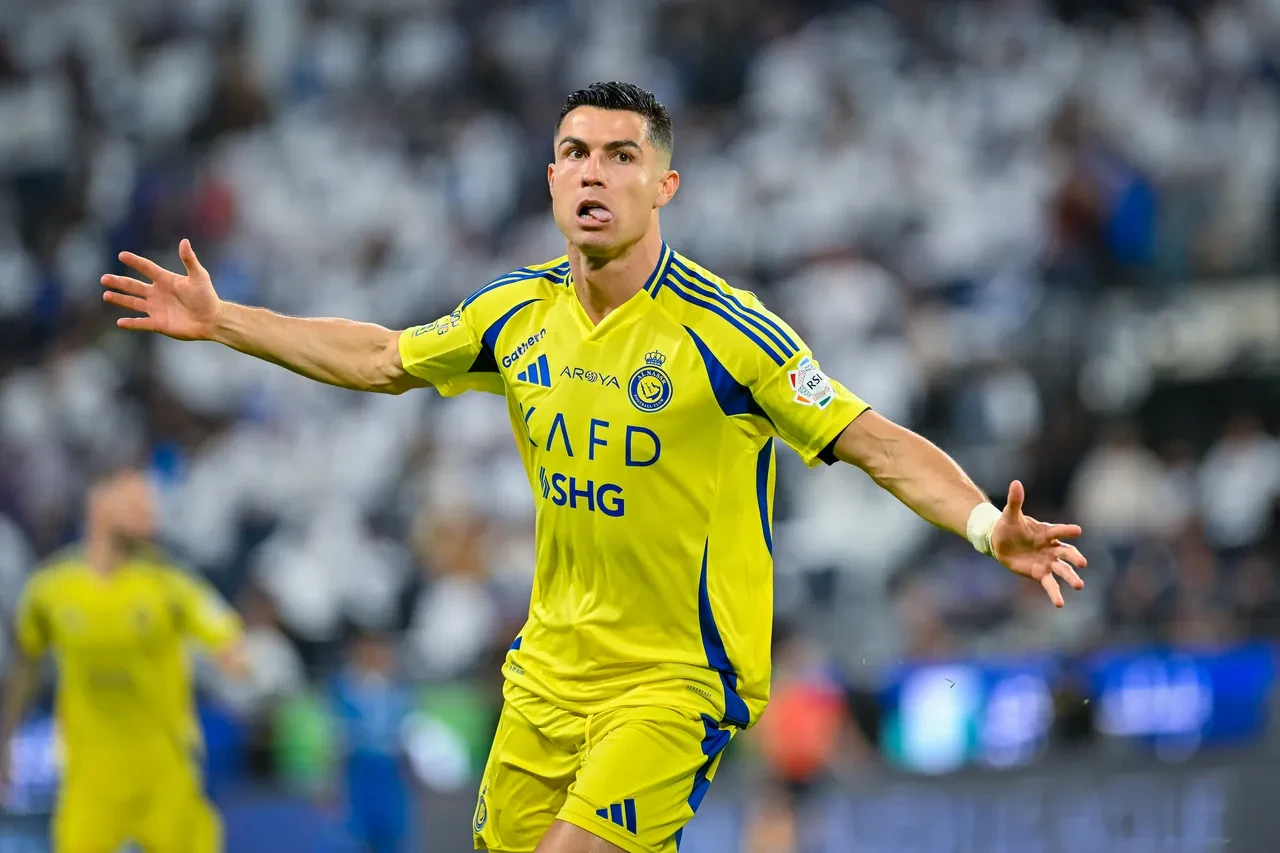 40 yaşındaki Ronaldo durmak bilmiyor: 1000 gole adım adım yaklaşıyor
