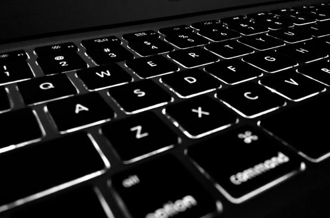 F11 Tuşu Görevi Nedir, Nerede ve Ne İşe Yarar? Klavyede F11 Tuşu Hangisi?