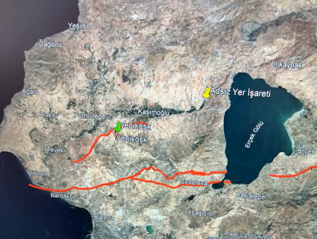 Naci Görür'den Van depremi sonrası korkutan açıklama! 7,2'lik depremi hatırlatarak uyardı: Ters bir fay