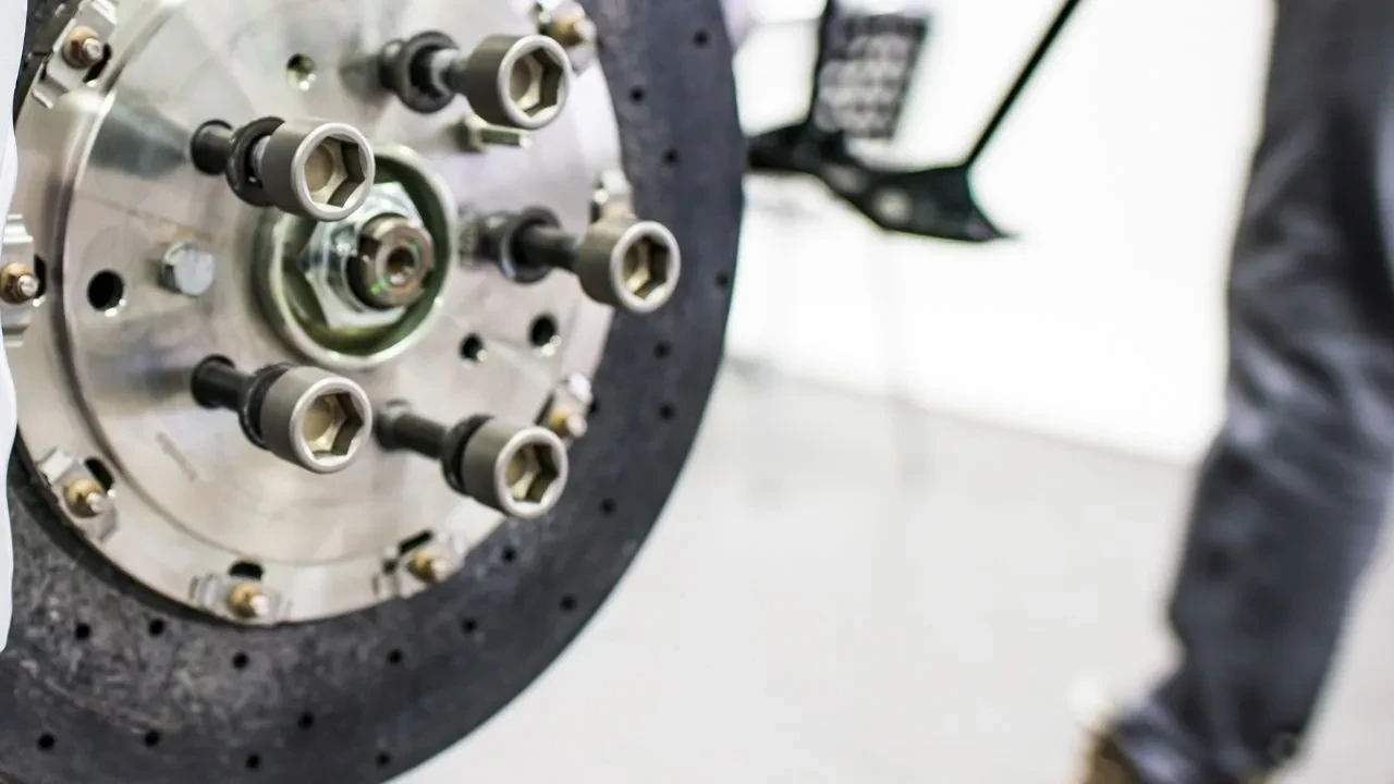 Otomotiv üretimi fren yaptı! Satış azaldı üretim geriledi ama ihracat hala direksiyonda